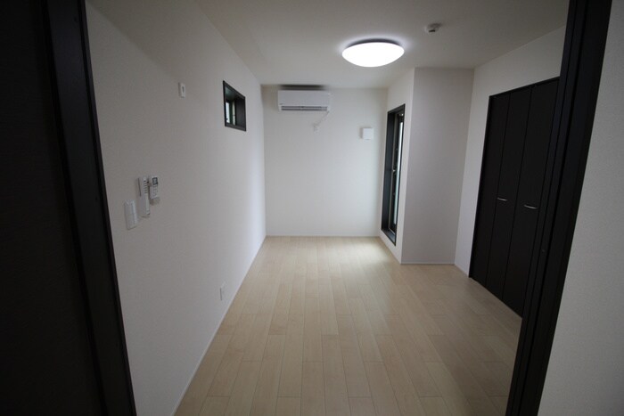 物件内観写真13　(居室)