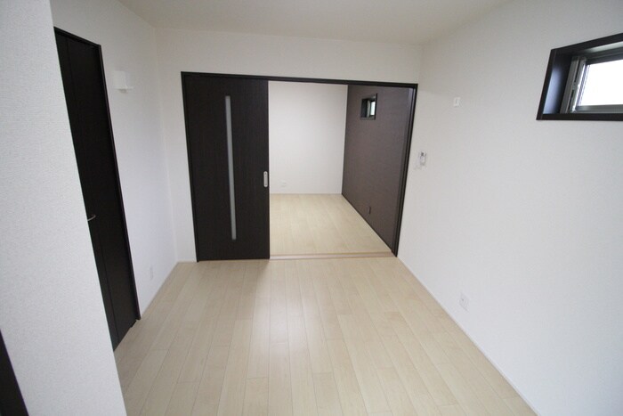 物件内観写真16　(居室)