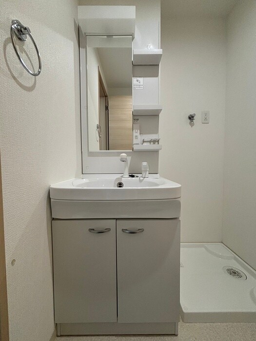 物件内観写真10　(洗面)