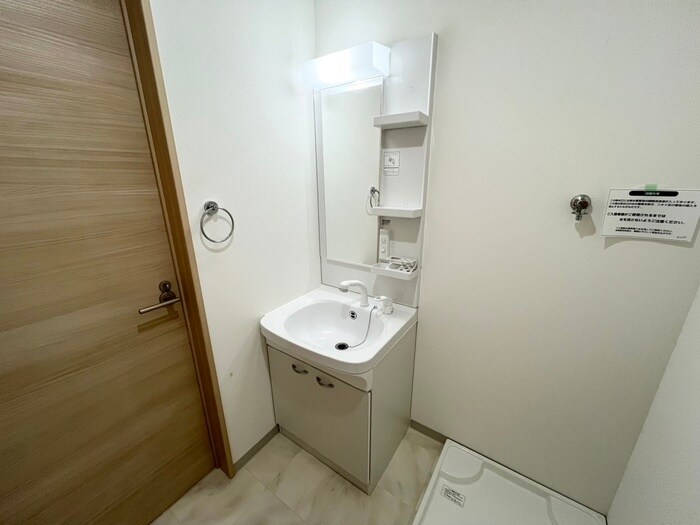 物件内観写真10　(洗面)