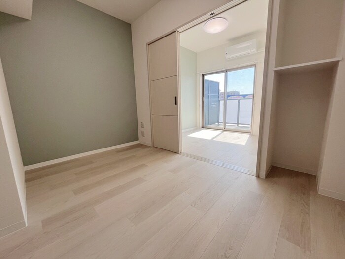 物件内観写真9　(居室)