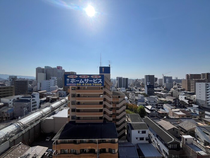 物件内観写真15　(室内からの展望)