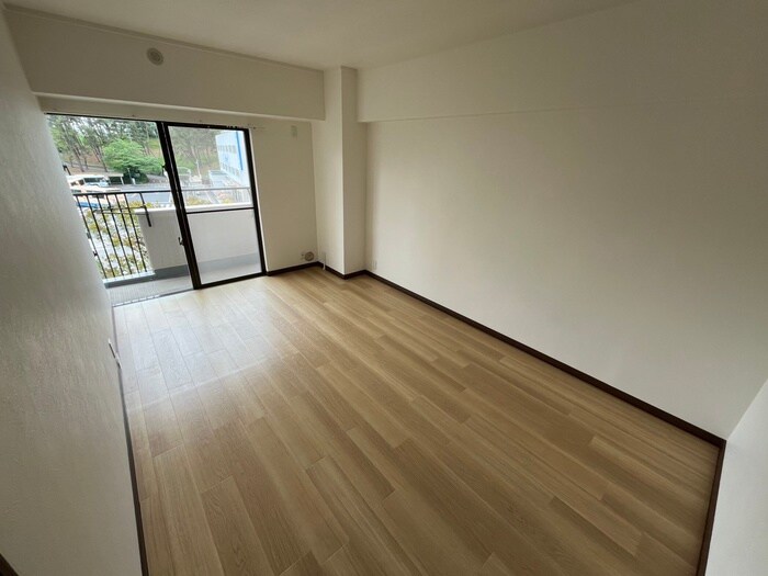 物件内観写真15　(居室)