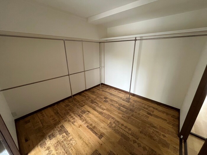 物件内観写真16　(収納)