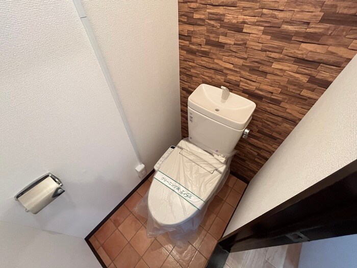 物件内観写真10　(トイレ)