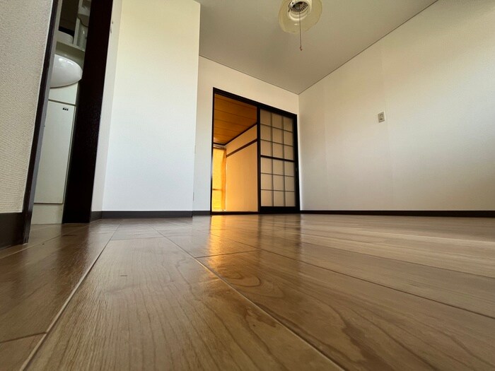 物件内観写真19　(居室)