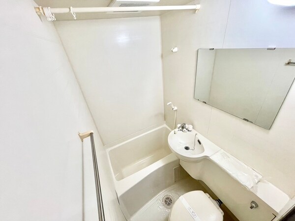 バス／シャワールーム等