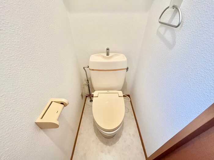 物件内観写真13　(トイレ)