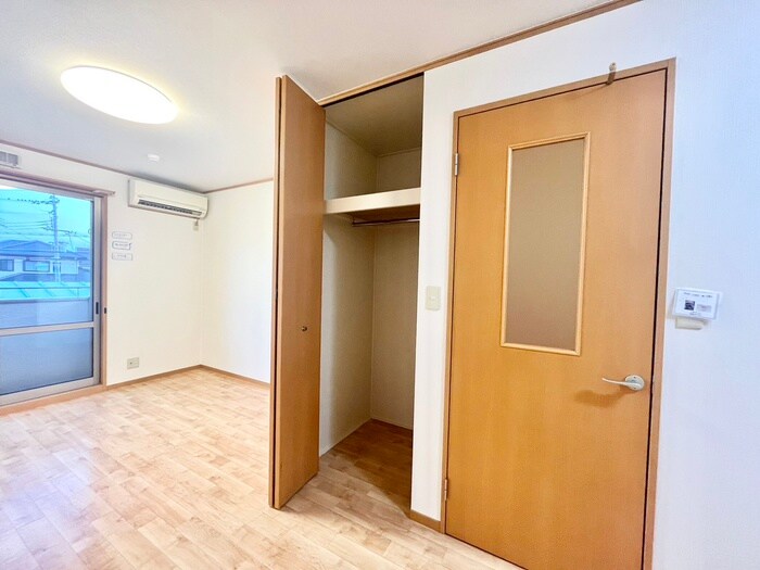 物件内観写真14　(収納)