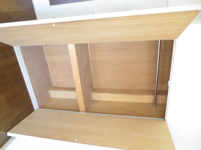 物件内観写真10　(収納)