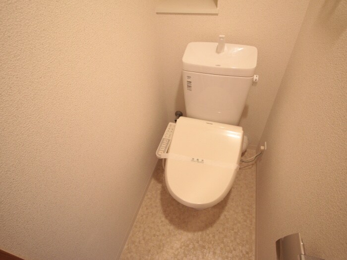 物件内観写真11　(トイレ)