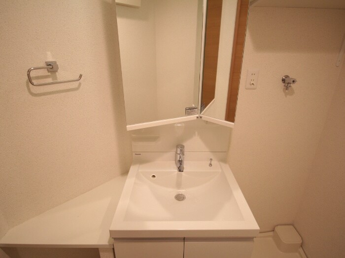 物件内観写真12　(洗面)