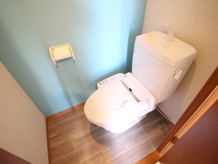 物件内観写真10　(トイレ)