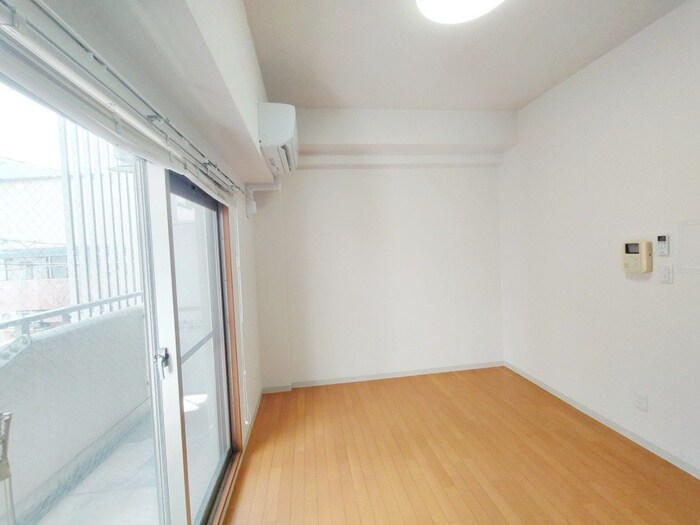 物件内観写真18　(居室)