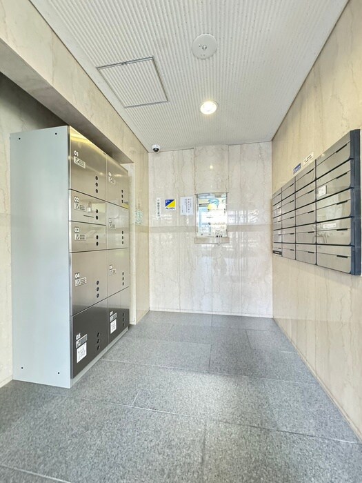 物件外観写真4　(建物設備)