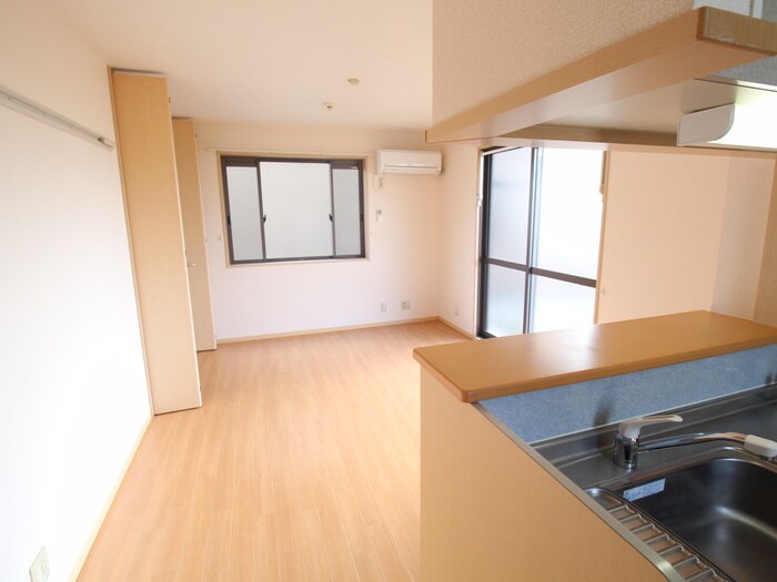 物件内観写真10　(居室)