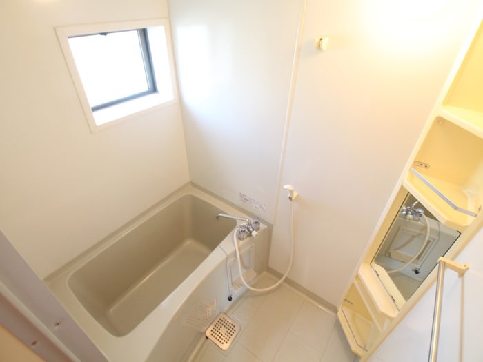 物件内観写真10　(バス／シャワールーム等)