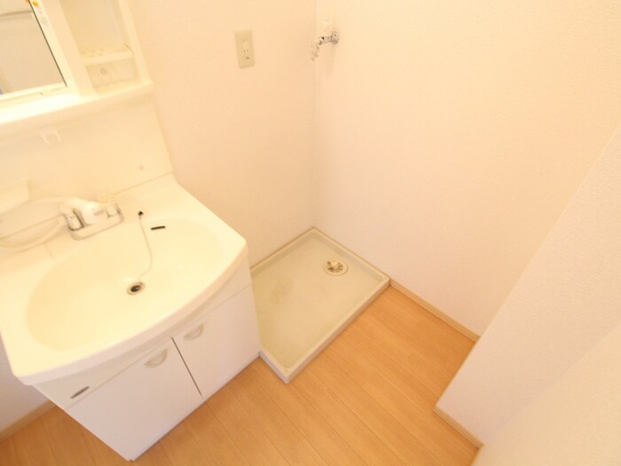 物件内観写真12　(洗面)