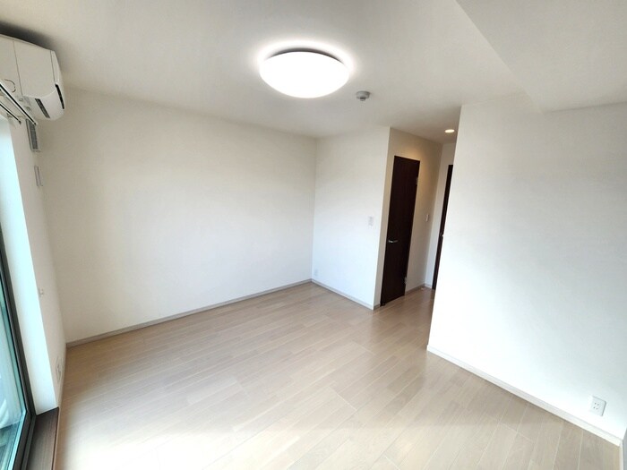 物件内観写真18　(居室)