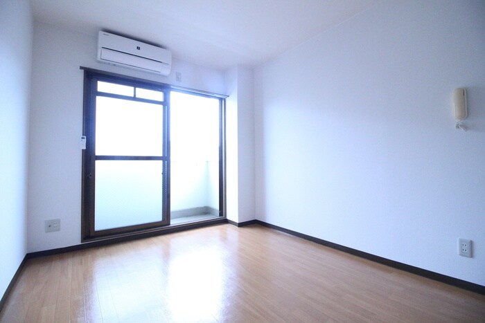 物件内観写真15　(居室)