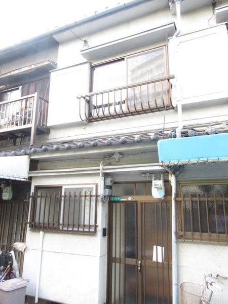 三先住宅外観写真