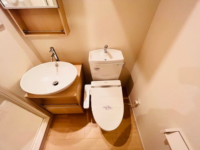 物件内観写真11　(トイレ)