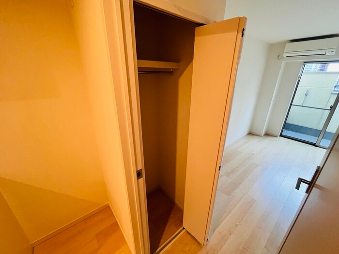 物件内観写真13　(収納)