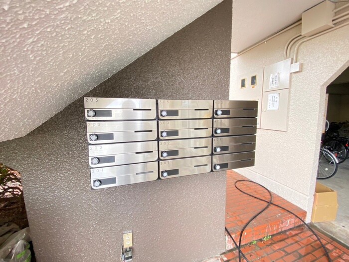 物件外観写真4　(建物設備)