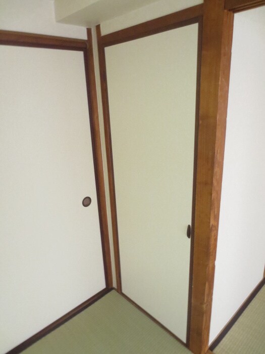 物件内観写真13　(居室)