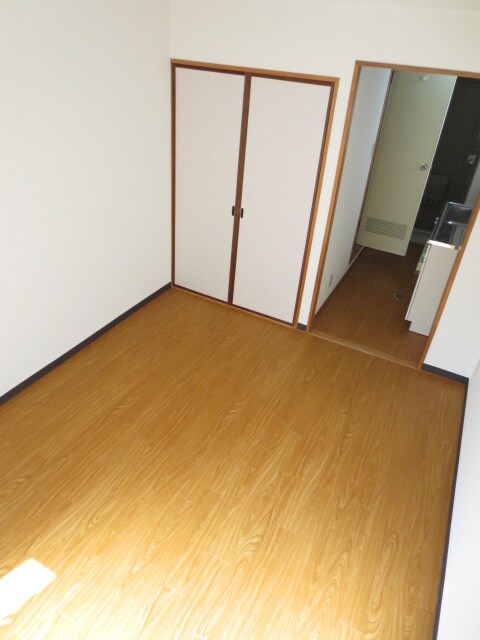 物件内観写真5　(居室)