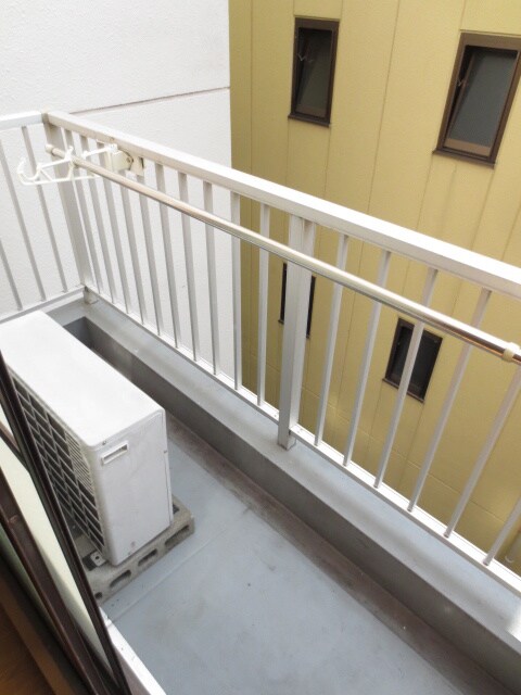 物件内観写真11　(ベランダ・バルコニー)