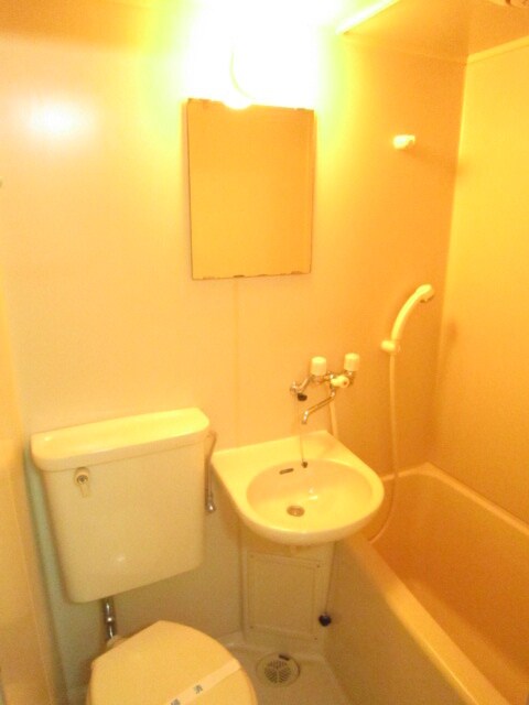 物件内観写真12　(バス／シャワールーム等)