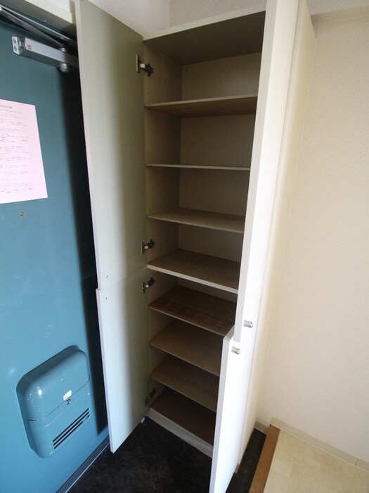 物件内観写真21　(靴箱)