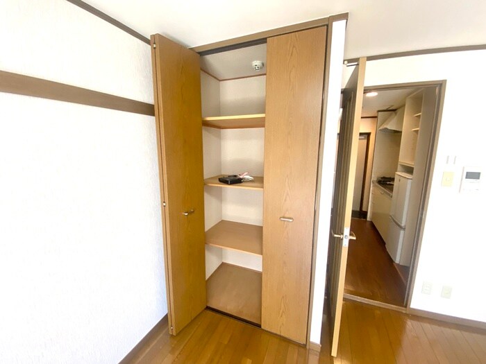 物件内観写真11　(収納)