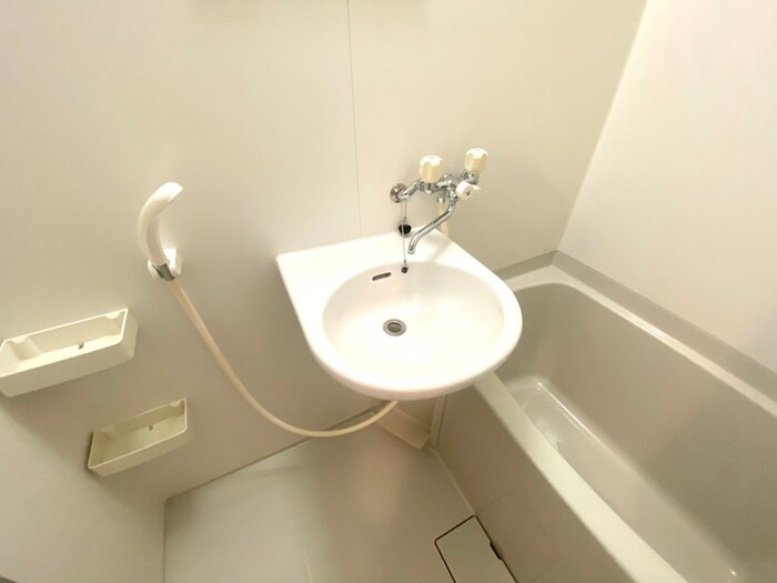 物件内観写真15　(洗面)