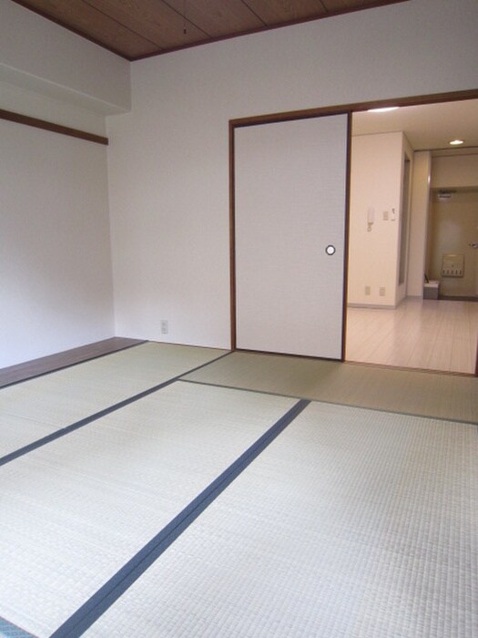 物件内観写真13　(居室)