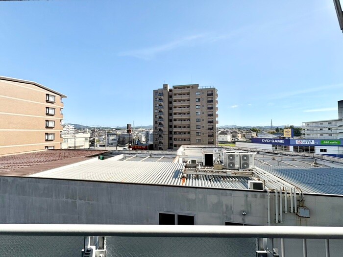 物件内観写真21　(室内からの展望)