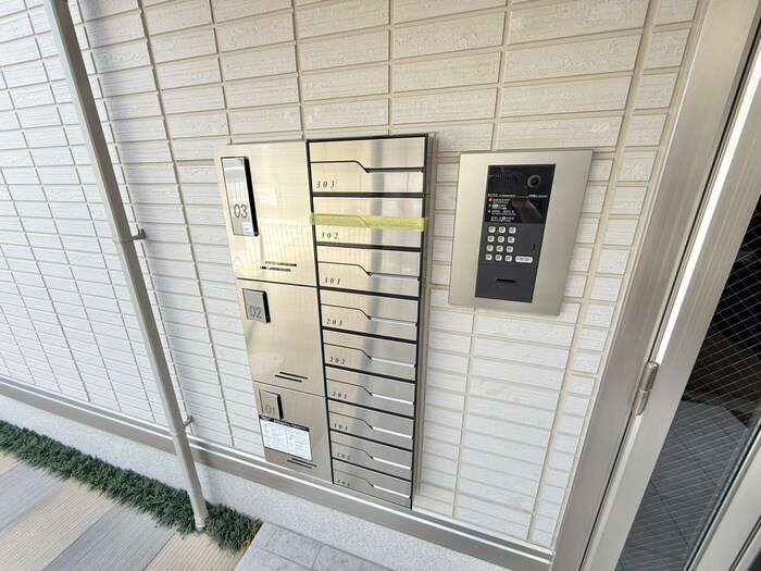 物件外観写真4　(建物設備)