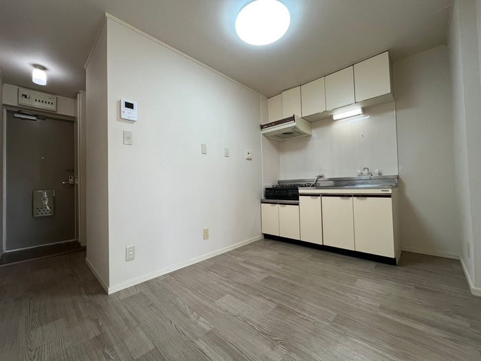 物件内観写真13　(居室)