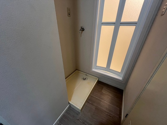 物件内観写真20　(洗濯機置場)