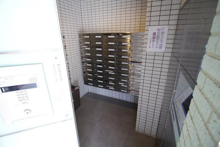 物件外観写真4　(建物設備)