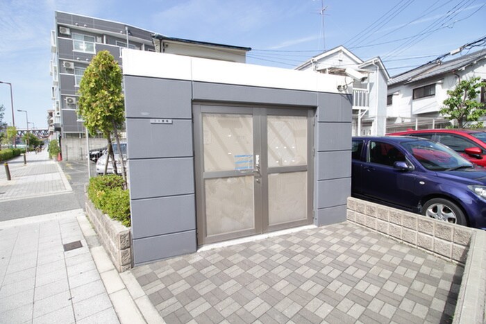 物件外観写真6　(建物設備)