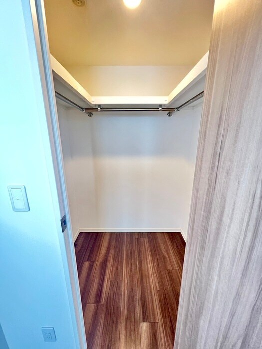 物件内観写真12　(収納)