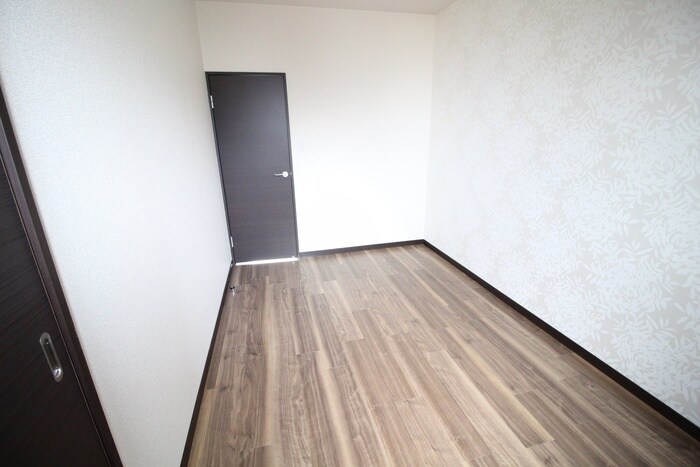 物件内観写真5　(居室)