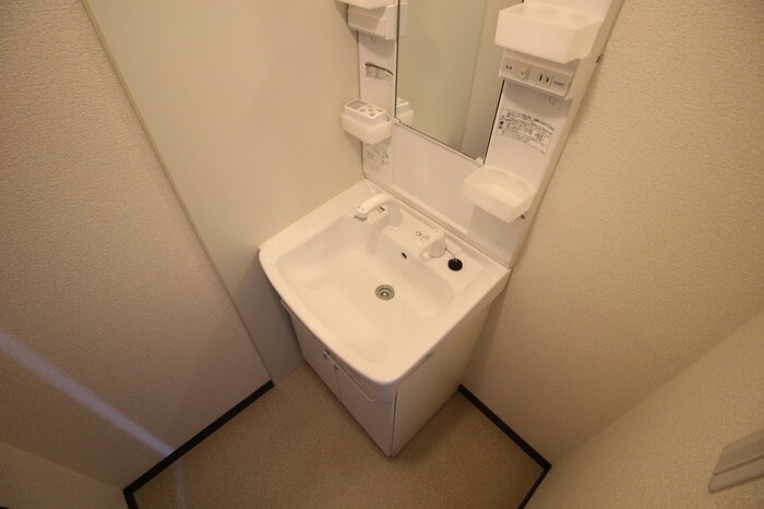 物件内観写真10　(洗面)