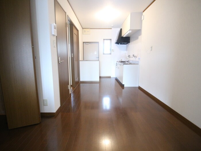 物件内観写真4　(居室)