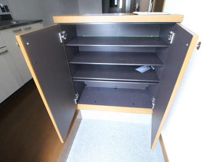 物件内観写真14　(収納)