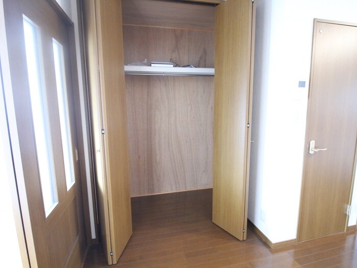 物件内観写真19　(収納)