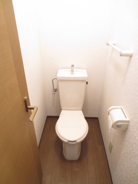 物件内観写真7　(トイレ)