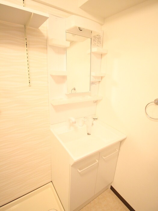 物件内観写真13　(洗面)